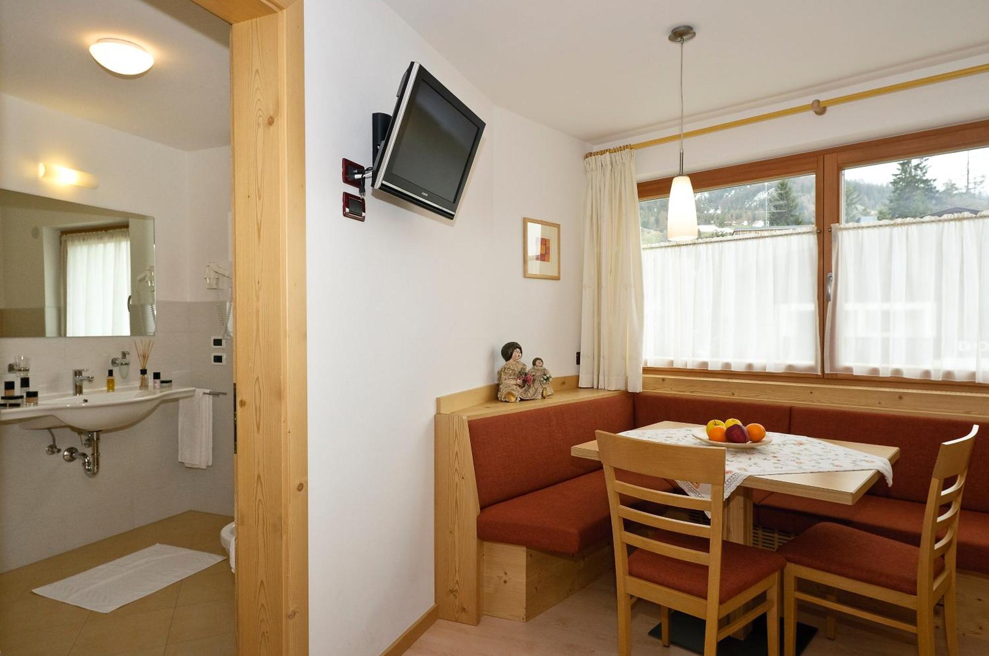 Residence Ciasa Mirasas Badia  Room photo